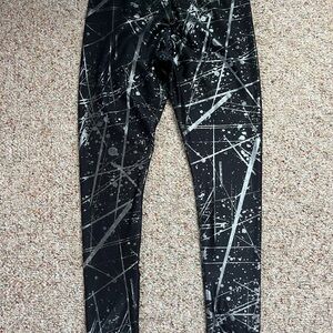 Zumba Fitness Hyper Melt Let It Move You Black Leggings with Silver Accents